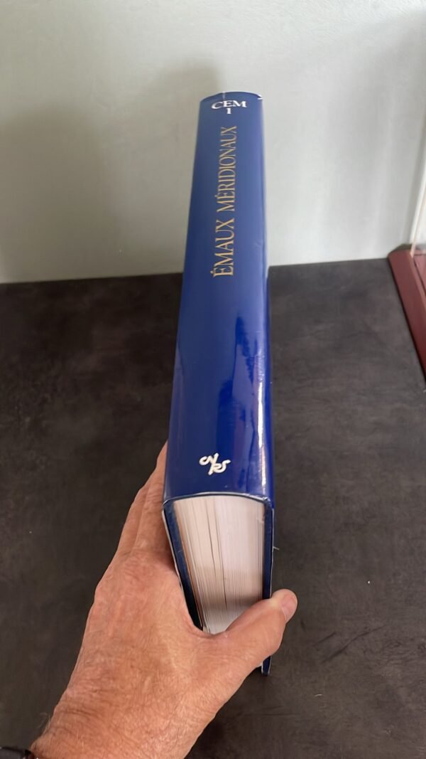 Gauthier (Marie-Madeleine), Émaux Méridionaux. Catalogue international de l'Œuvre de Limoges,  L'époque romane, Paris, C.N.R.S., 1987 – Image 3