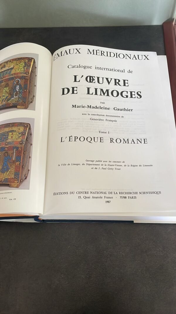 Gauthier (Marie-Madeleine), Émaux Méridionaux. Catalogue international de l'Œuvre de Limoges,  L'époque romane, Paris, C.N.R.S., 1987 – Image 4