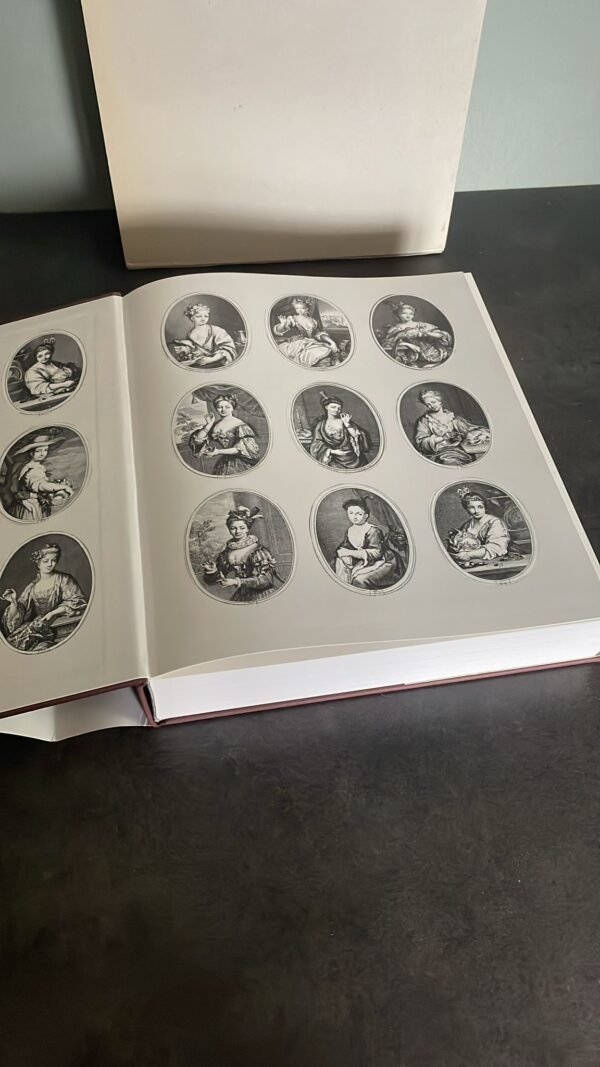 Boîtes En Porcelaine. Des Manufactures Européennes au XVIIIe Siècle, par Barbara BEAUCAMP-MARKOWSKY – Image 2