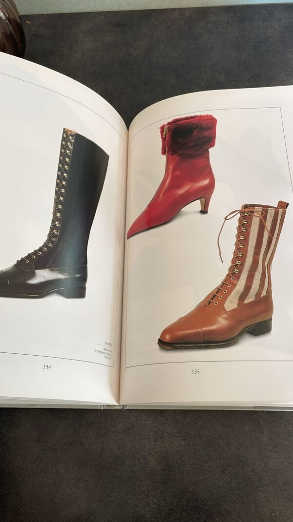 5000 ANS DE CHAUSSURES par BERTRAND HEYRAUD / EDITIONS PARKSTONE / 1994 – Image 7