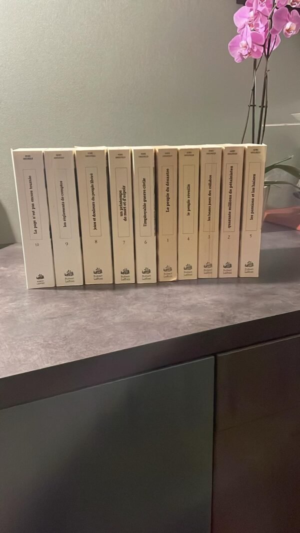 Présentation La Grande Histoire Des Français Sous L Occupation.  L'Intégrale- En 10 Tomes . de Henri Amouroux. Editions : Robert Laffont 1976