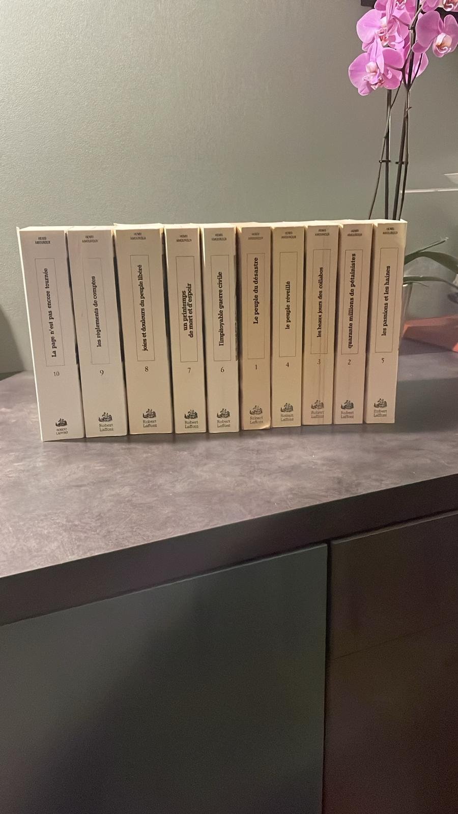 Présentation La Grande Histoire Des Français Sous L Occupation.  L'Intégrale- En 10 Tomes . de Henri Amouroux. Editions : Robert Laffont 1976