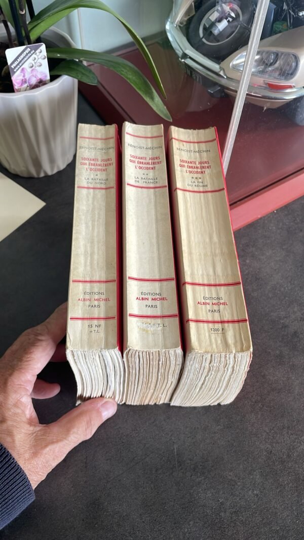 SOIXANTE JOURS QUI EBRANLERENT L'OCCIDENT- COMPLET: III TOMES EN 3 VOLUMES- TOME I. LA BATAILLE DU NORD- TOME II. LA BATAILLE DE FRANCE- TOME III. LA FIN DU REGIME. – Image 9