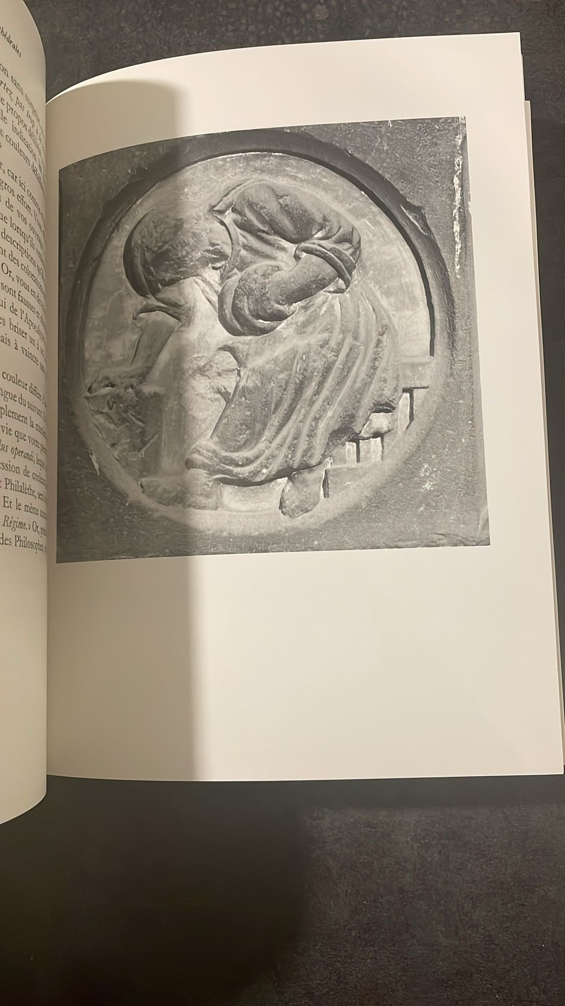 Le Mystère des Cathédrales. Et L'Interprétation Esotérique des Symboles Hermétiques du Grand Œuvre. par Fulcanelli. – Image 6